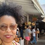 Nữ du khách chia sẻ bí quyết giảm cân thần tốc dù phải đi lại nhiều nước