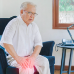 Vai trò của thực phẩm dinh dưỡng y học trong hỗ trợ phục hồi xương khớp cho người trung niên, cao tuổi