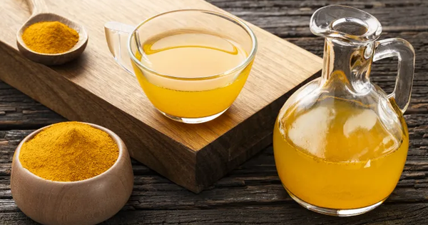 Sử dụng giấm táo và nghệ có tác dụng gì?