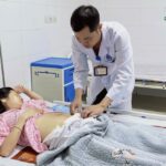 Báo động đỏ toàn viện cứu mẹ con sản phụ