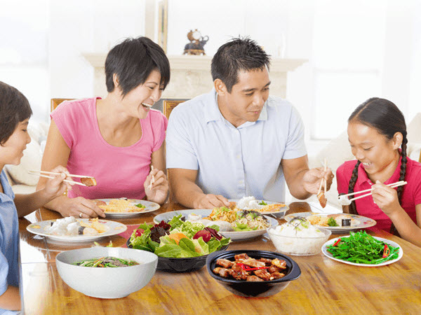 Phòng bệnh không lây nhiễm từ sớm bằng dinh dưỡng hợp lý- Ảnh 1. Phòng bệnh không lây nhiễm từ sớm bằng dinh dưỡng hợp lý- Ảnh 1.