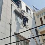 Cảnh sát kịp thời cứu nạn nhân trong vụ cháy nhà 5 tầng ở TPHCM