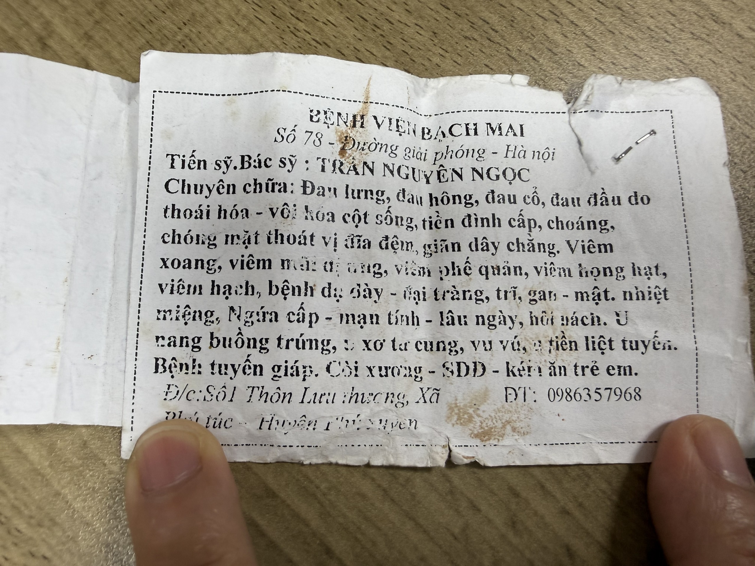 Cảnh báo mạo danh bác sĩ Bạch Mai tiêm thuốc khiến người bệnh gặp biến chứng- Ảnh 2.