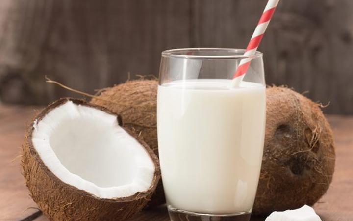 Uống gì vào buổi tối để ngủ ngon hơn mà không cần dùng thuốc?- Ảnh 2. Uống gì vào buổi tối để ngủ ngon hơn mà không cần dùng thuốc?- Ảnh 2.