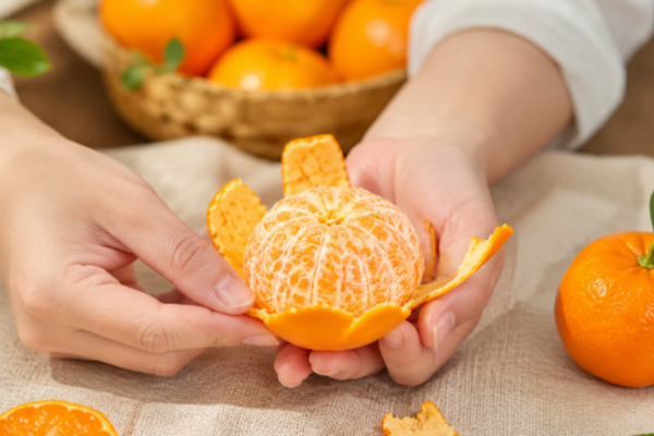 Điều gì xảy ra khi người cao tuổi duy trì thói quen ăn cam?