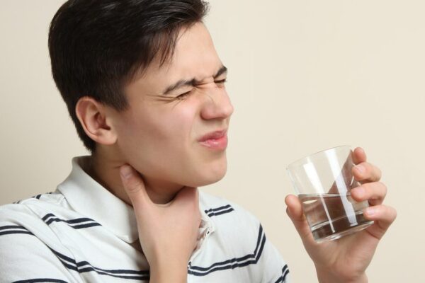 Hậu quả khi không chữa viêm họng đúng cách