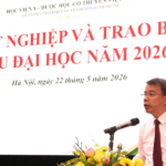 Trao bằng cho 218 học viên sau đại học trong lĩnh vực Y – Dược học cổ truyền