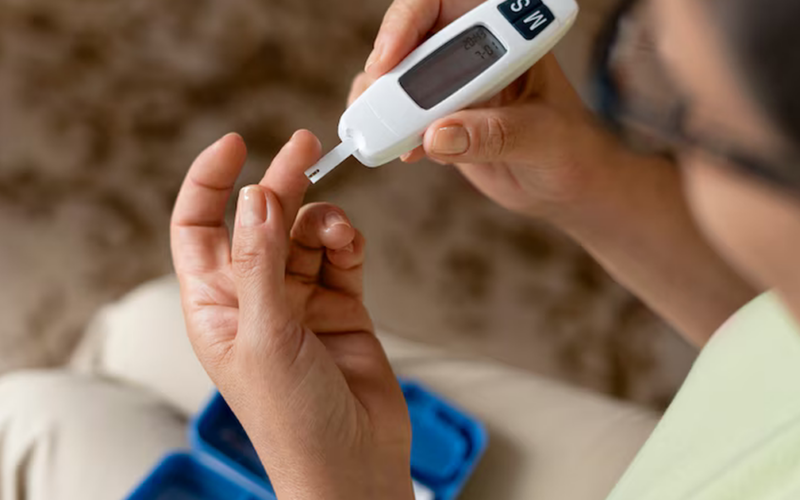 5 lưu ý cho người bệnh tiểu đường ngày nắng nóng