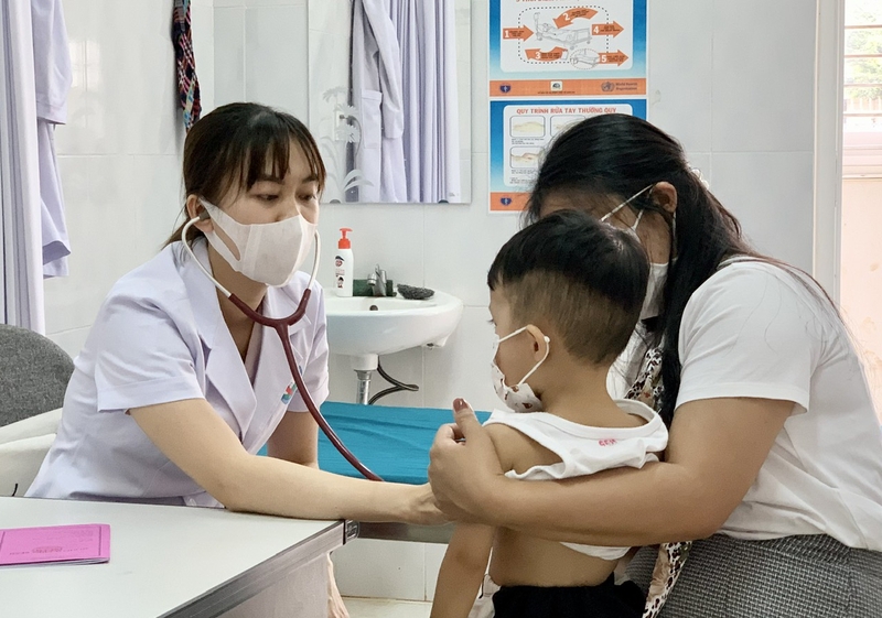 benh-tay-chan-mieng-1716563724796587051059 Tháng 4, nhiều dịch bệnh giảm số ca mắc- Ảnh 1.