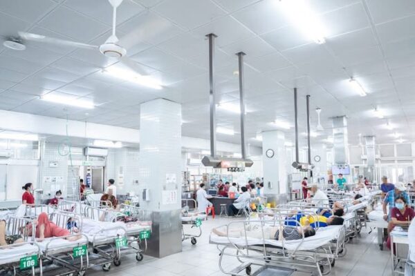 Dịp lễ, cấp cứu do tai nạn sinh hoạt ở BV Chợ Rẫy tăng đột biến