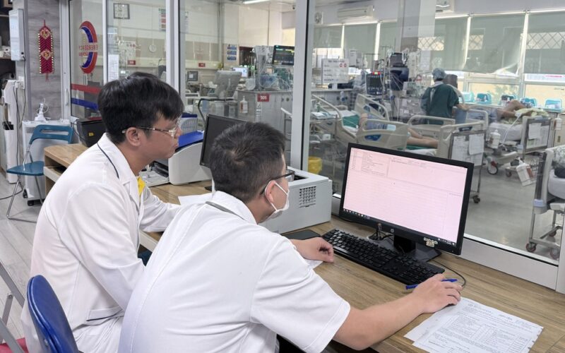 Hơn 227.000 người bệnh đang điều trị tại các bệnh viện trong dịp nghỉ lễ 30/4 và 1/5