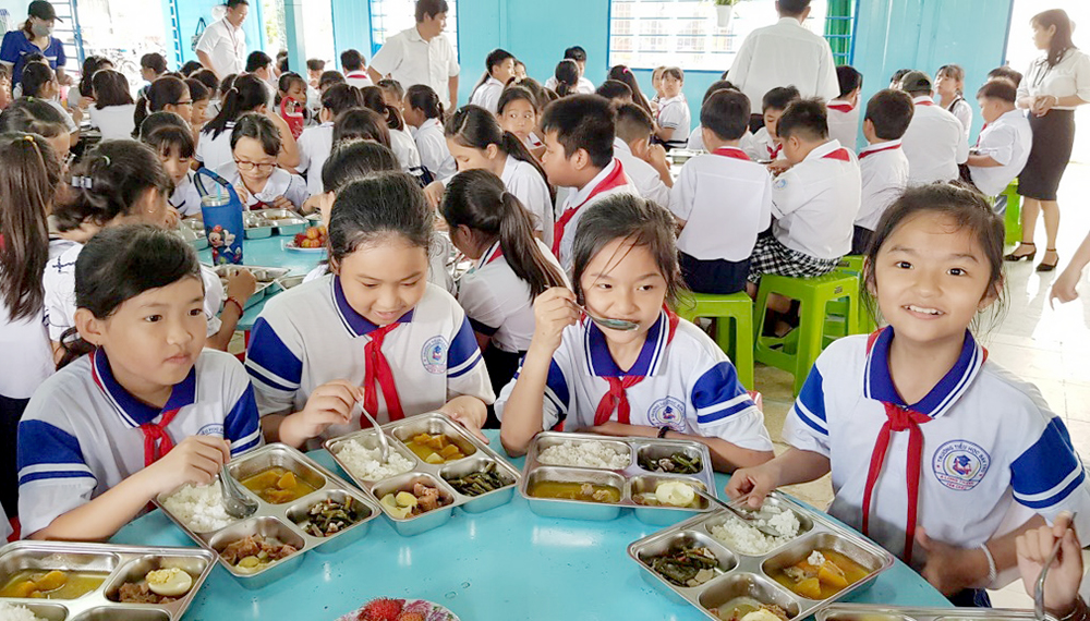 dinh-duong-hoc-duong-2-17787491836341153109761 Chuẩn hóa dinh dưỡng học đường toàn quốc- Ảnh 2.