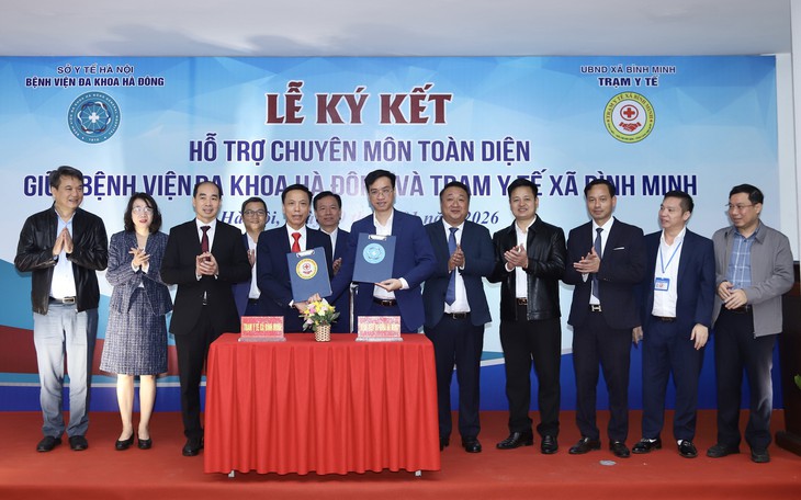 BVĐK Hà Đông đưa bác sĩ, thiết bị hiện đại về