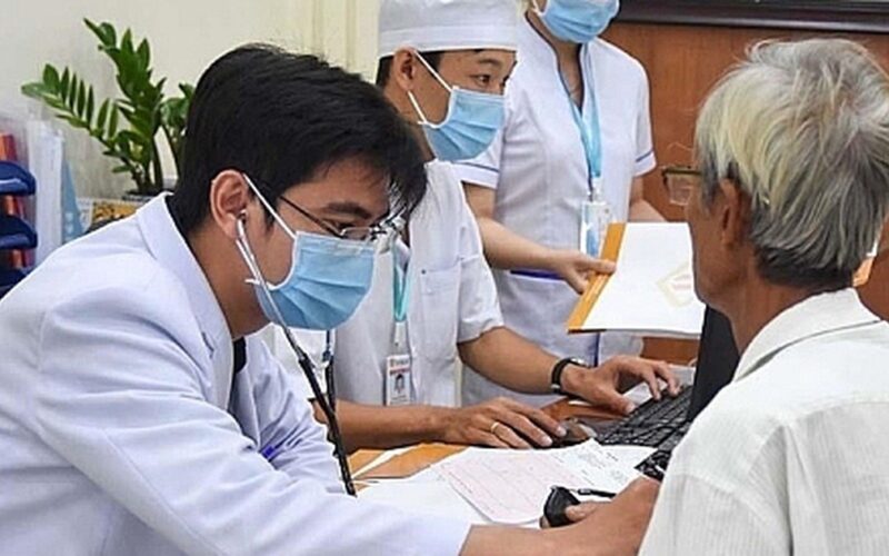 Từ 01/7, Bộ Y tế sẽ không cấp giấy phép và chứng chỉ hành nghề khám bệnh, chữa bệnh