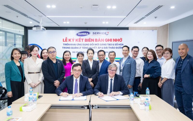 VAMBRA và Servier ký kết Biên bản ghi nhớ hợp tác thúc đẩy đổi mới số trong quản lý tăng huyết áp và đái tháo đường tại Việt Nam