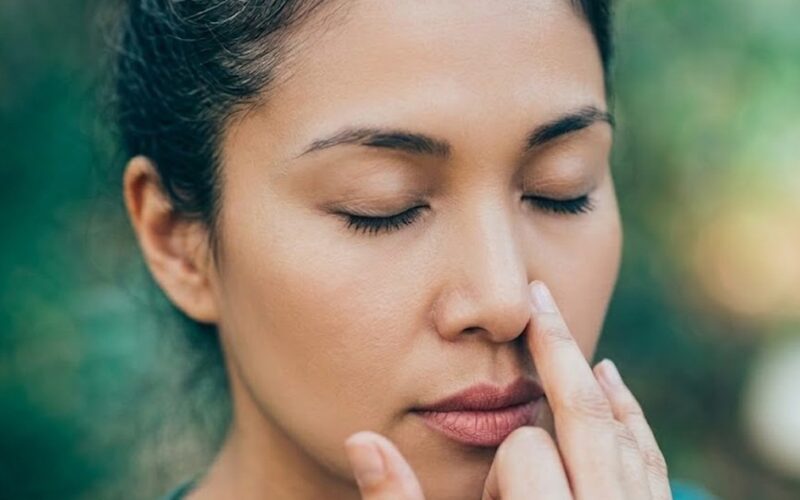 4 bài tập thở giúp cải thiện sức khỏe làn da mỗi ngày
