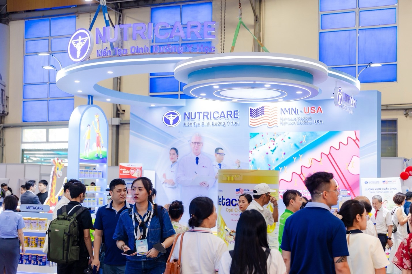 Nutricare mang giải pháp dinh dưỡng khoa học đến Vietnam Dairy 2026, thu hút đông đảo khách tham quan- Ảnh 1.