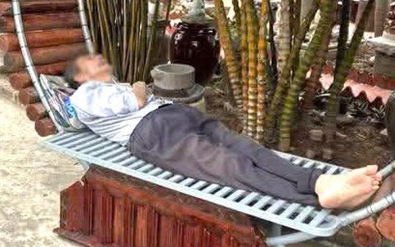 Sự thật bất ngờ vụ nghi vấn con gái mang bố đẻ ‘bỏ’ lại chùa nhờ cưu mang