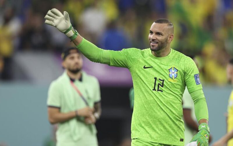 Thủ môn Brazil ngất xỉu khi biết tin được dự World Cup 2026 cùng ĐTQG