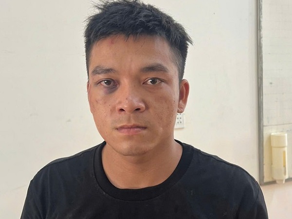 Bắt nhóm đối tượng nổ súng vào nhà người phụ nữ vì mâu thuẫn tình cảm- Ảnh 1.