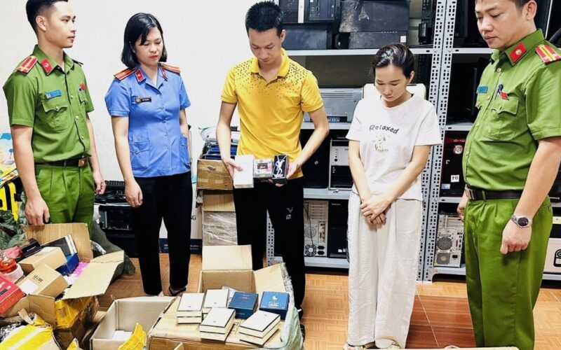 Thu giữ hơn 1.500 chai nước hoa giả mạo các thương hiệu nổi tiếng thế giới