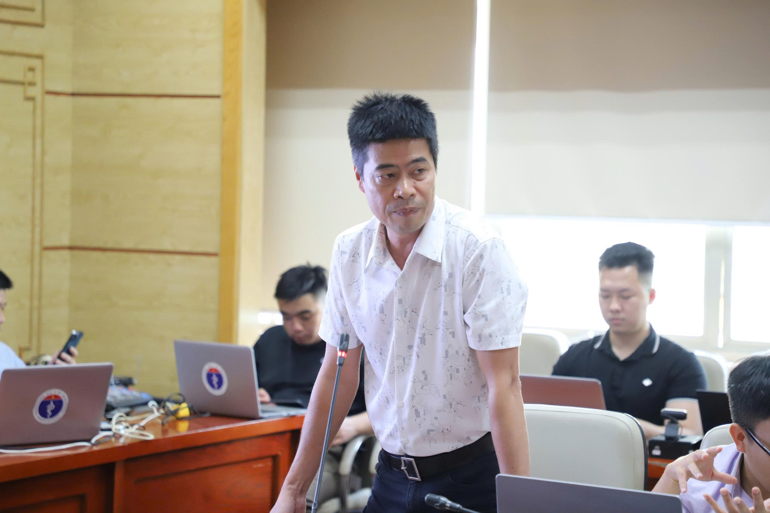 Thứ trưởng Nguyễn Tri Thức: Dữ liệu sức khỏe là nền tảng của chuyển đổi số y tế- Ảnh 5.