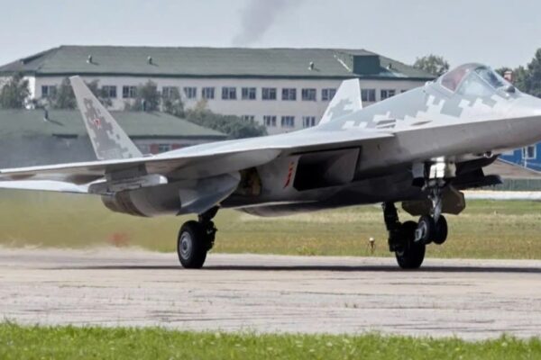 Nga tăng gấp đôi sản lượng tiêm kích giữa lúc đơn hàng Su-35 và Su-57 bùng nổ