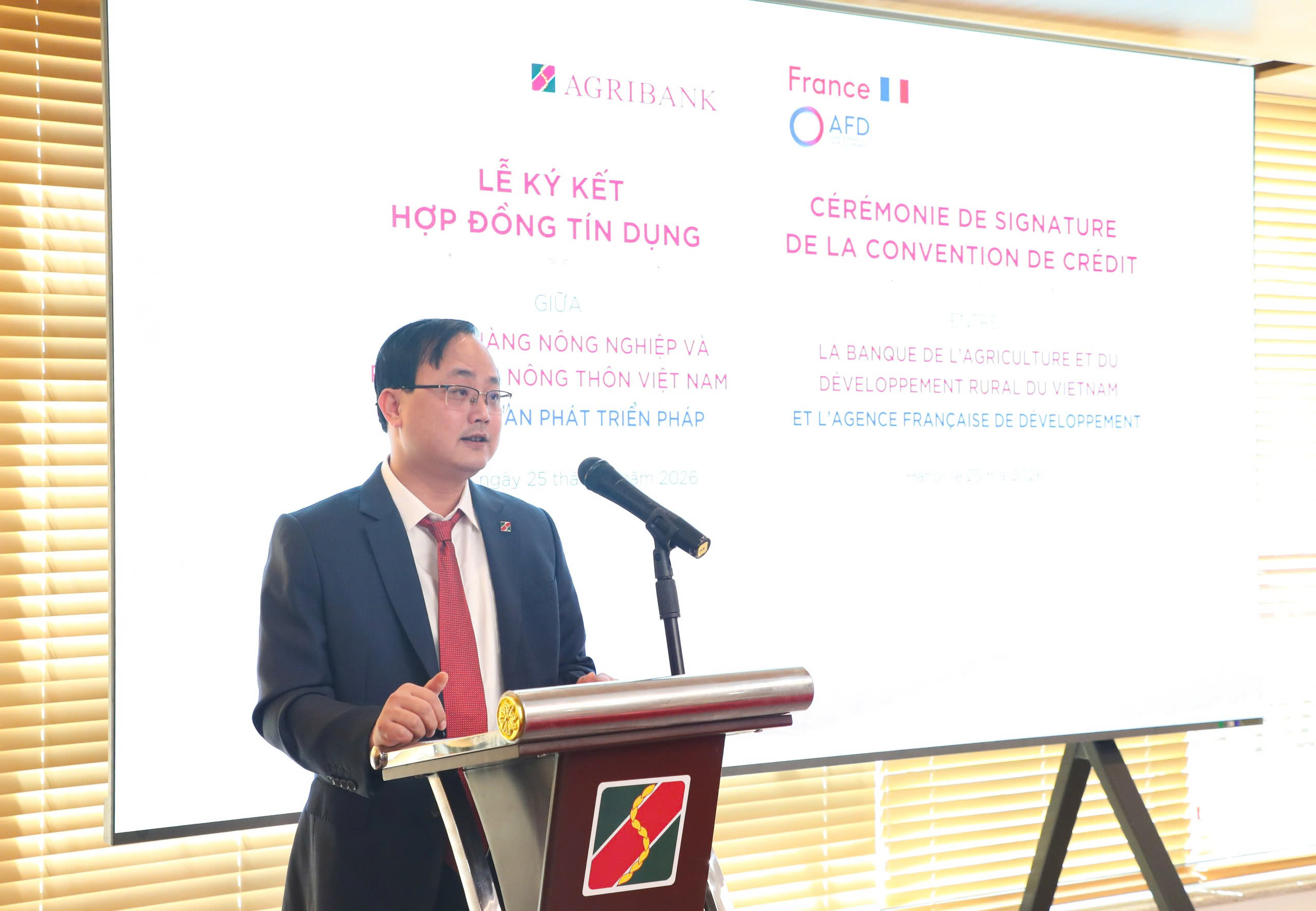 Agribank ký kết Hợp đồng tín dụng Hạn mức tài chính khí hậu với Cơ quan Phát triển Pháp- Ảnh 2.