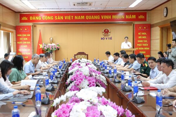 Bộ Y tế hướng dẫn triển khai Luật Phòng bệnh: Đẩy nhanh khám sức khỏe định kỳ, tăng đầu tư y tế dự phòng