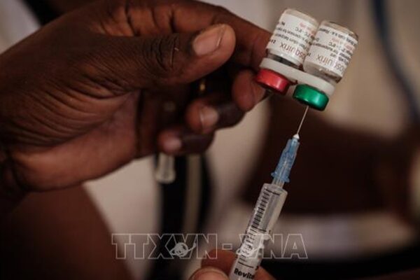 Australia phát triển thành công vaccine sốt rét thế hệ mới không cần bảo quản lạnh