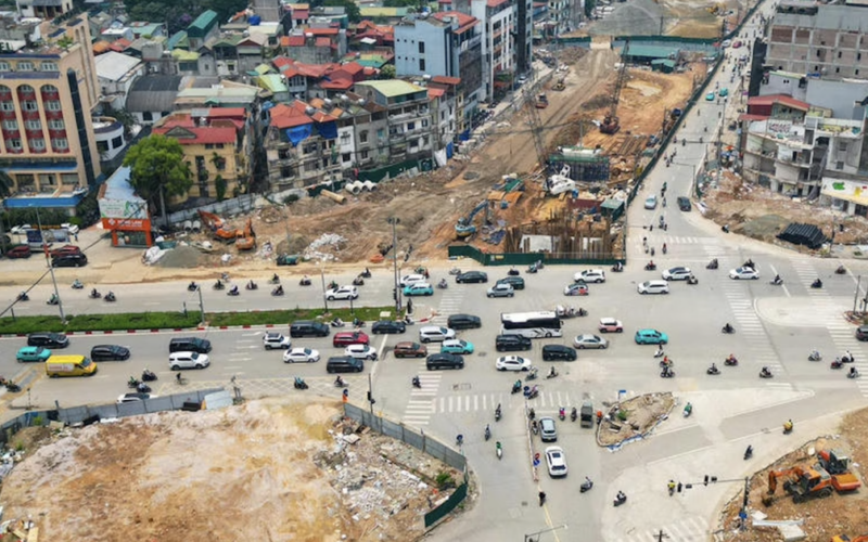 Hà Nội điều chỉnh giao thông nút La Thành – Nguyễn Chí Thanh thi công metro tuyến số 5
