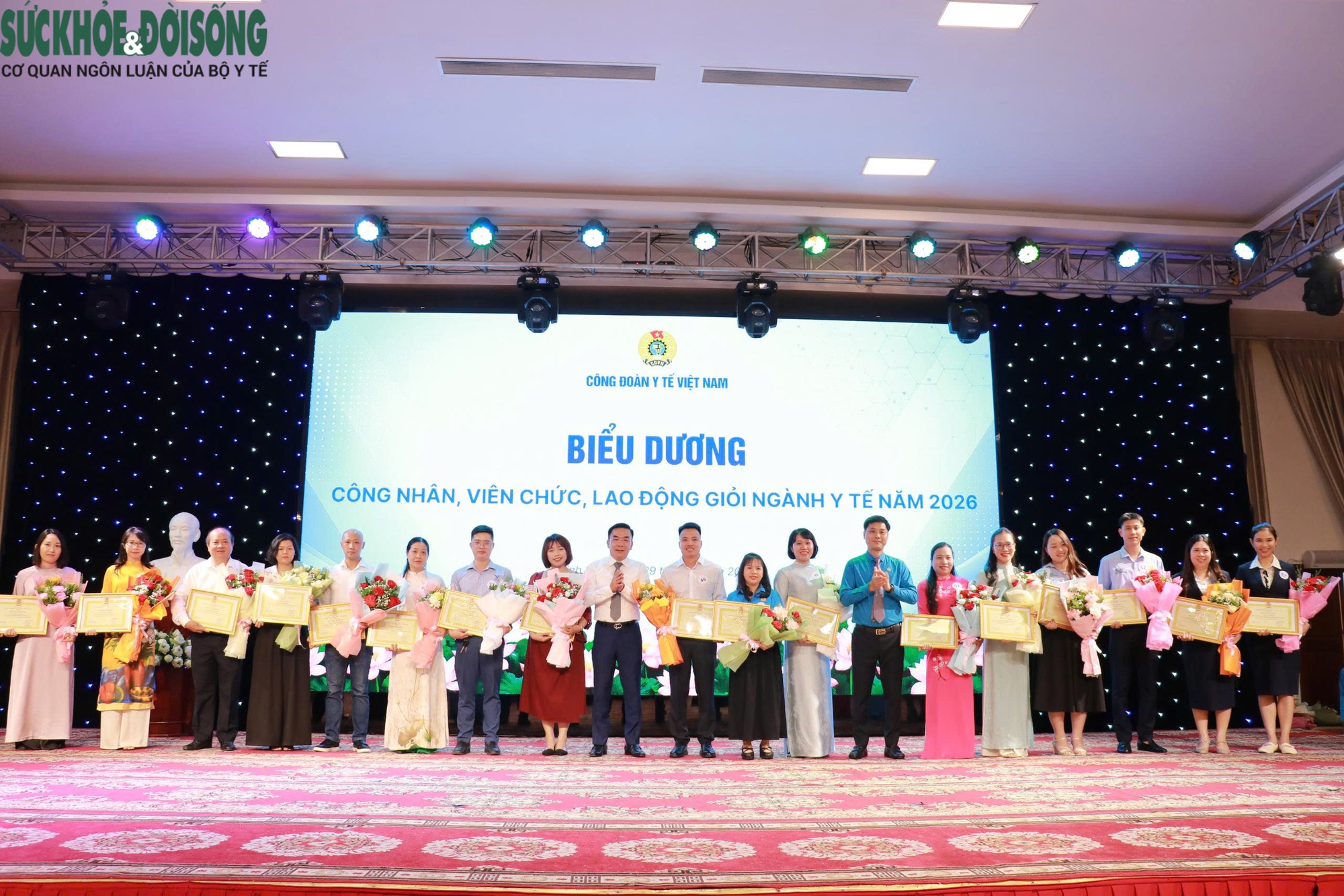 Tôn vinh những điển hình tiêu biểu của ngành Y tế năm 2026- Ảnh 4.