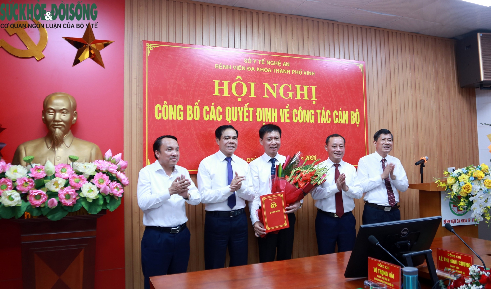 Bệnh viện Đa khoa TP Vinh có tân Giám đốc- Ảnh 1.