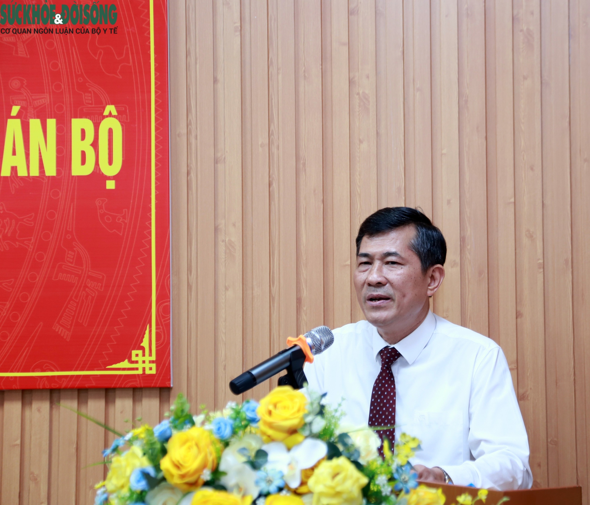 Bệnh viện Đa khoa TP Vinh có tân Giám đốc- Ảnh 2.