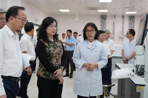 Bộ trưởng Bộ Y tế Đào Hồng Lan: Khẩn trương hoàn thiện các điều kiện để Cơ sở 2 Bệnh viện Nhi Trung ương hoạt động từ ngày 1/6