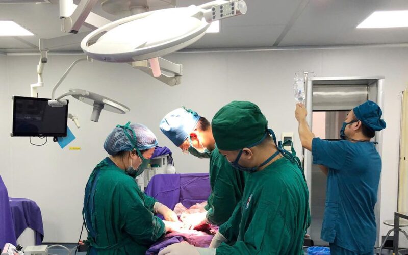 Cứu kịp thời ca suy thai 41 tuần, giữ an toàn cho mẹ và bé