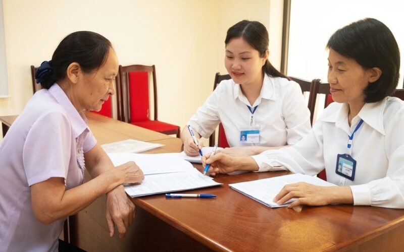 Cán bộ y tế tham gia tiếp công dân được hưởng chế độ bồi dưỡng từ 1/7