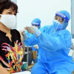 Phụ cấp phẫu thuật nâng lên 560.000 đồng/ca, chống dịch cao nhất 420.000 đồng/ngày đối với nhân viên y tế