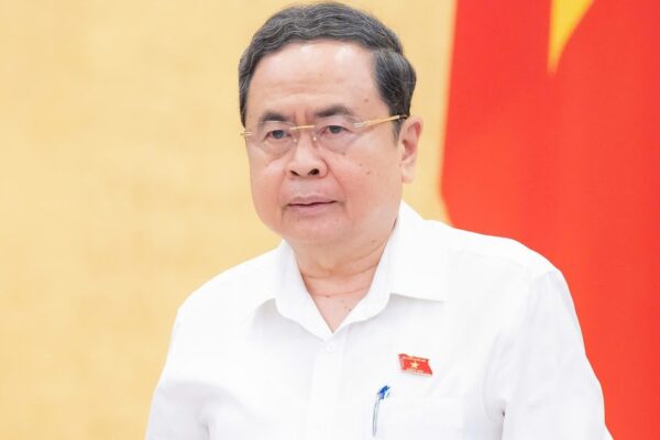 Chủ tịch Quốc hội: Không để phát sinh nợ đọng văn bản hướng dẫn thi hành