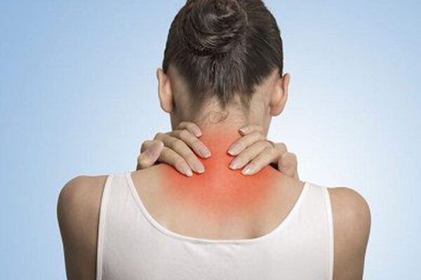 5 phút xoa mặt mỗi sáng giúp lưu thông khí huyết