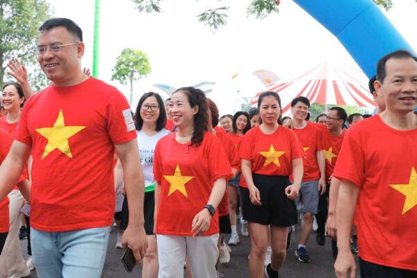 Mỗi bước chân là một “liều thuốc”: Lan tỏa tinh thần sống khỏe, phòng bệnh từ sớm