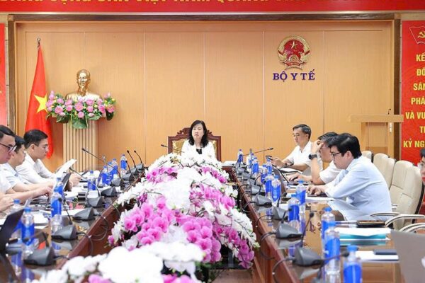 Xây dựng Nghị định mới về khám chữa bệnh phải tháo gỡ vướng mắc, không phát sinh thêm thủ tục