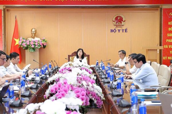 Xây dựng Nghị định mới về khám chữa bệnh phải tháo gỡ vướng mắc, không phát sinh thêm thủ tục