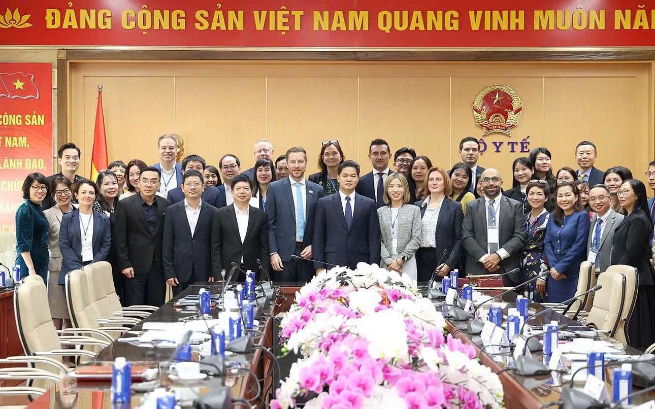 Thúc đẩy hợp tác y tế với EuroCham và Cộng đồng Doanh nghiệp Châu Âu, EU-ASEAN