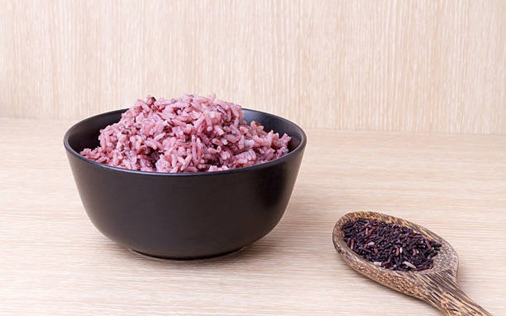 Điều gì xảy ra với đường huyết khi ăn gạo lứt?