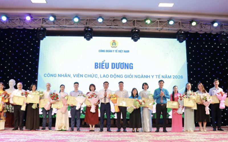 Tôn vinh những điển hình tiêu biểu của ngành Y tế năm 2026