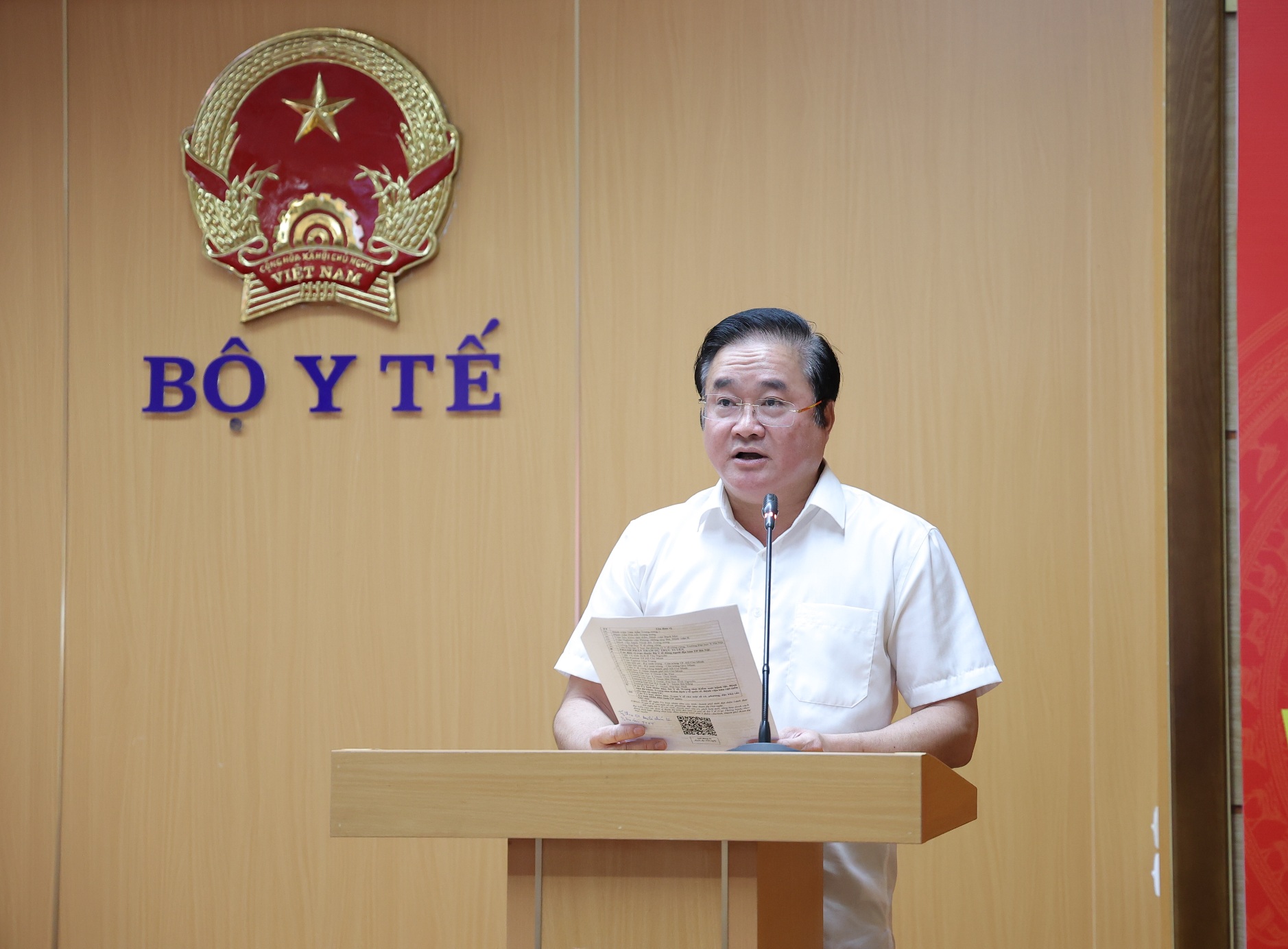 hoang-minh-duc-dp-17797695496281223138501 Bộ Y tế hướng dẫn triển khai Luật Phòng bệnh: Đẩy nhanh khám sức khỏe định kỳ, tăng đầu tư y tế dự phòng- Ảnh 2.