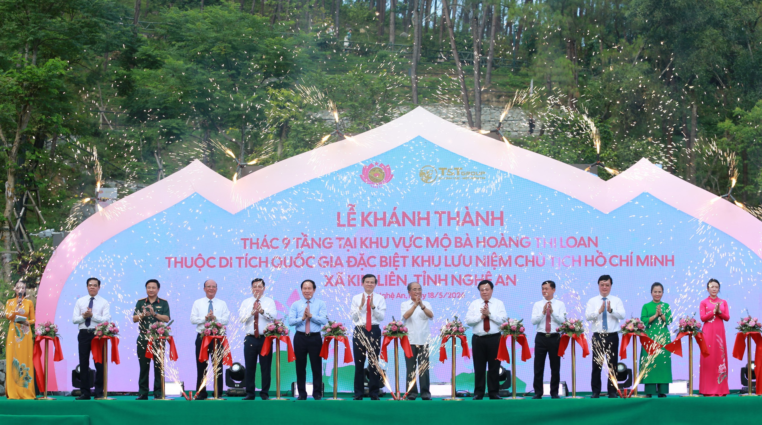 Thác 9 tầng – Dấu ấn tri ân nơi quê hương Chủ tịch Hồ Chí Minh- Ảnh 1.