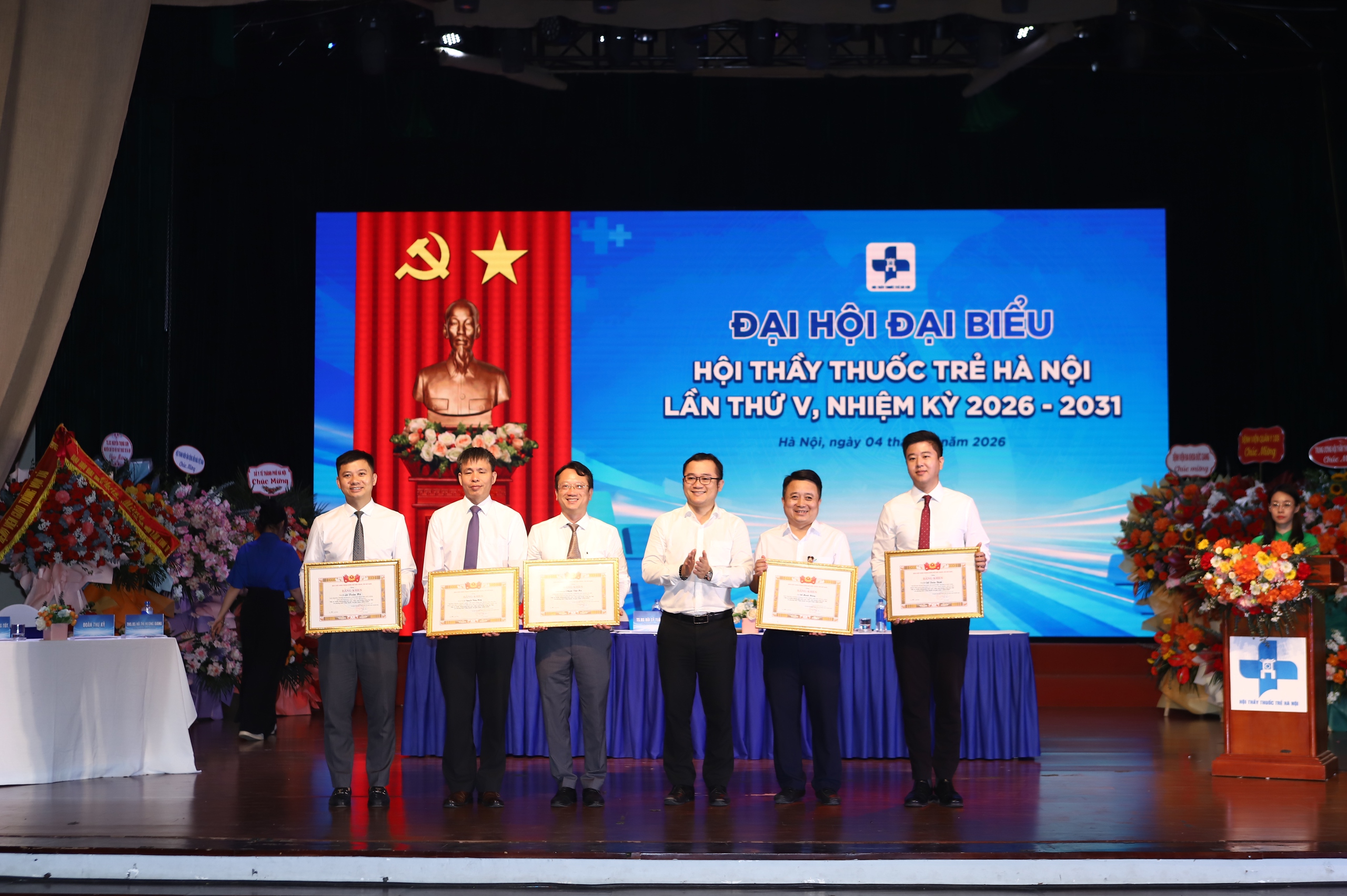 Đại hội Hội Thầy thuốc trẻ Hà Nội: Phát huy trí tuệ, nhiệt huyết vì sức khỏe cộng đồng- Ảnh 5.
