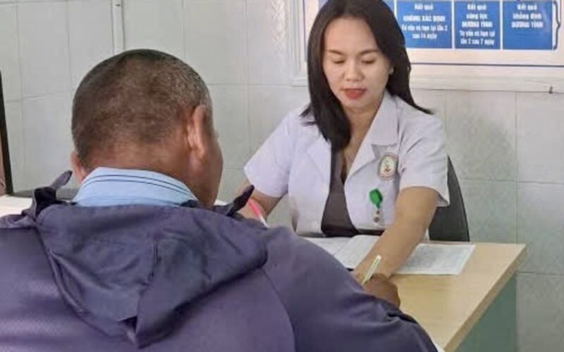 Nỗ lực vì lợi ích của bệnh nhân HIV/AIDS